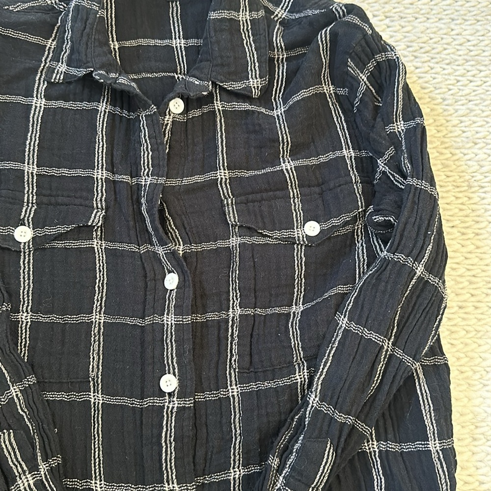 Madewell button down - Picture 3 of 3
